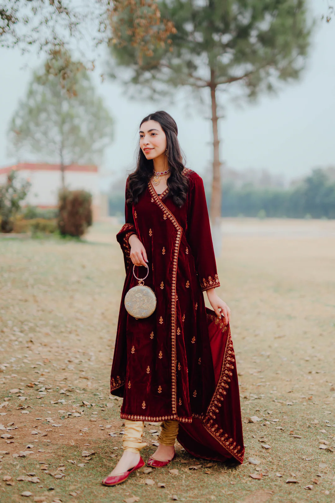 Angrakha-Amina Sultan - Image 5