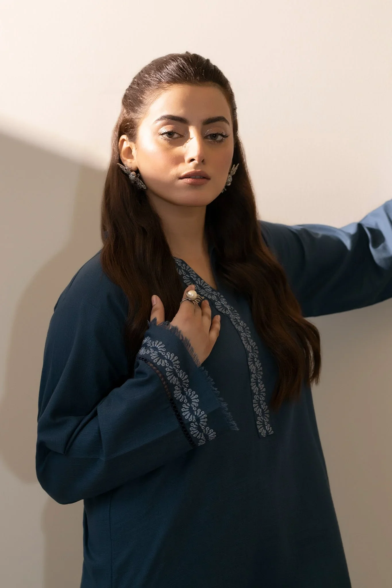 Elara - Image 5