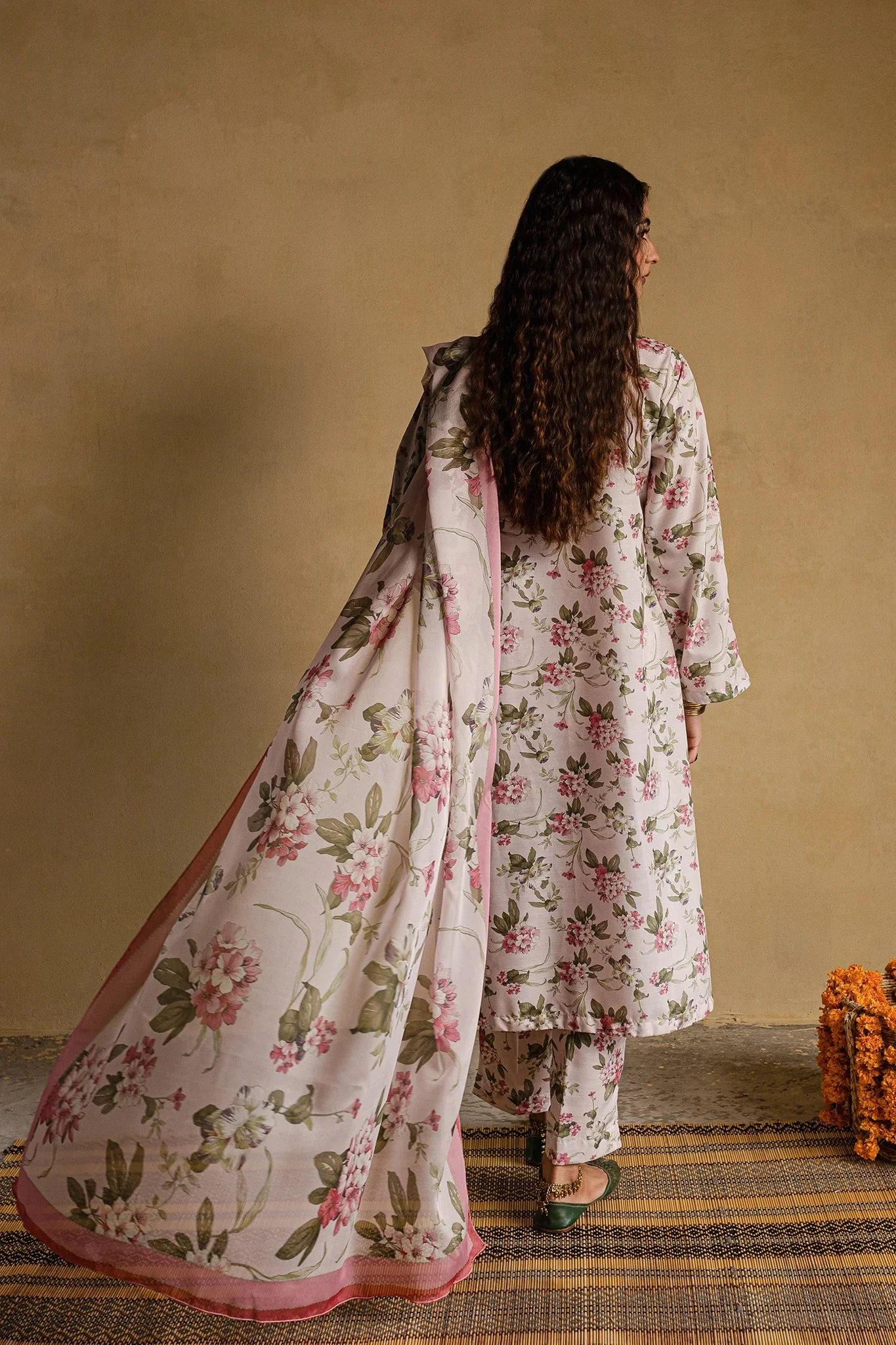 Farah - Image 5