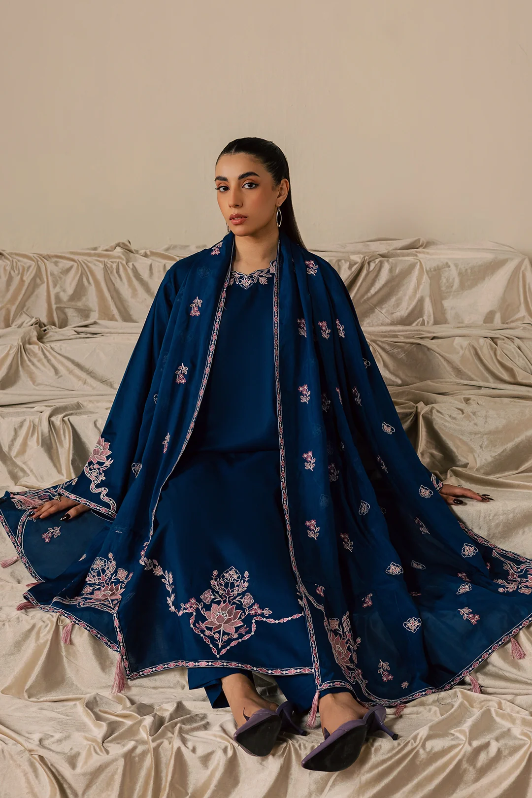 MehruNisa - Image 4