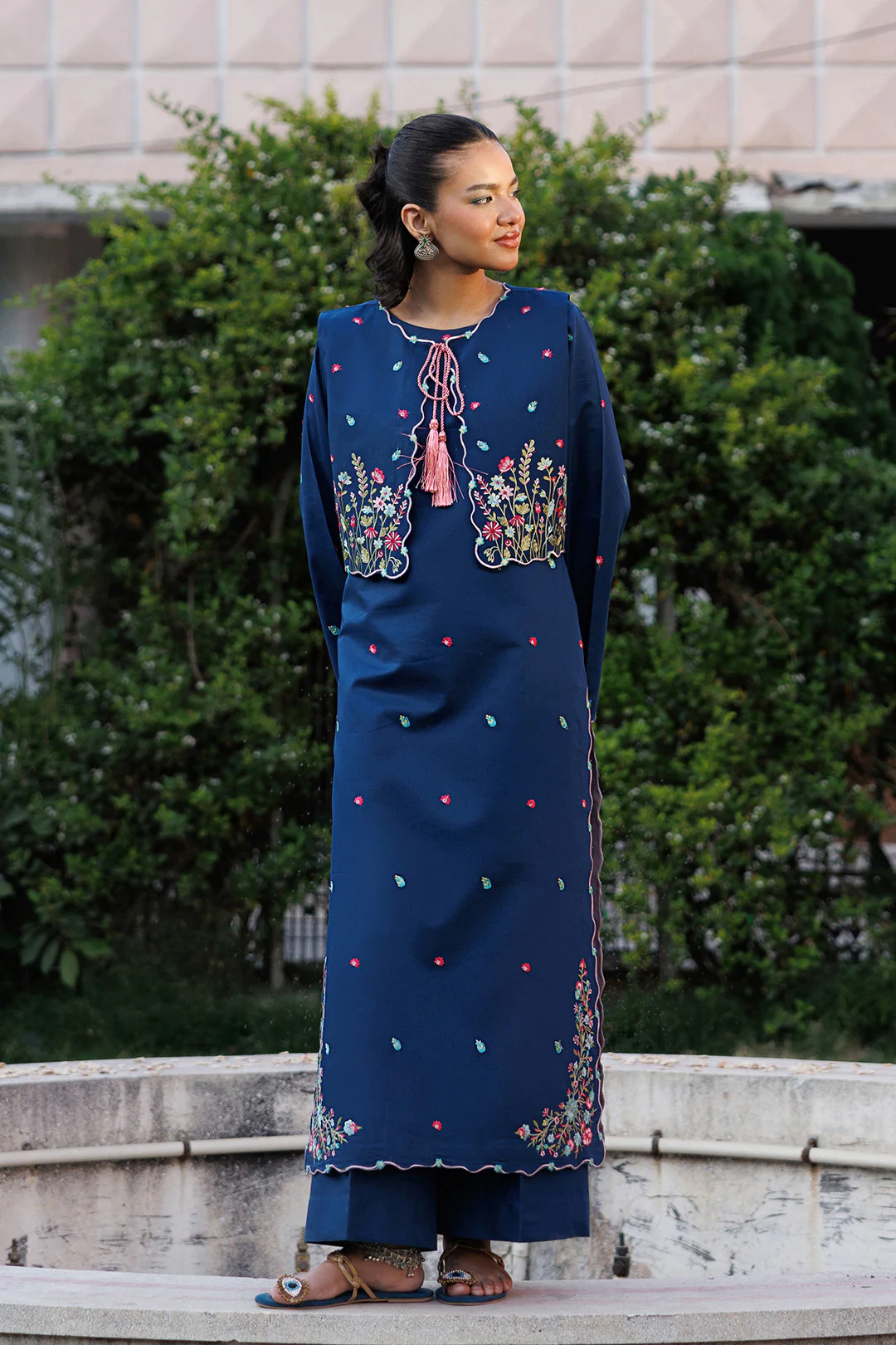 RESHAM - Image 3