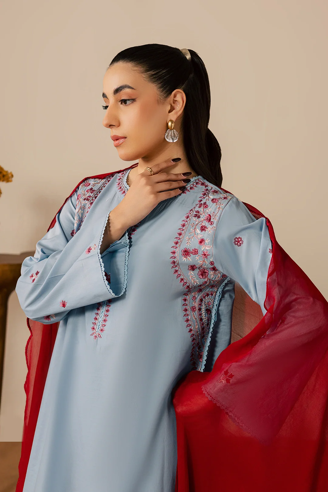 Zareenah - Image 7