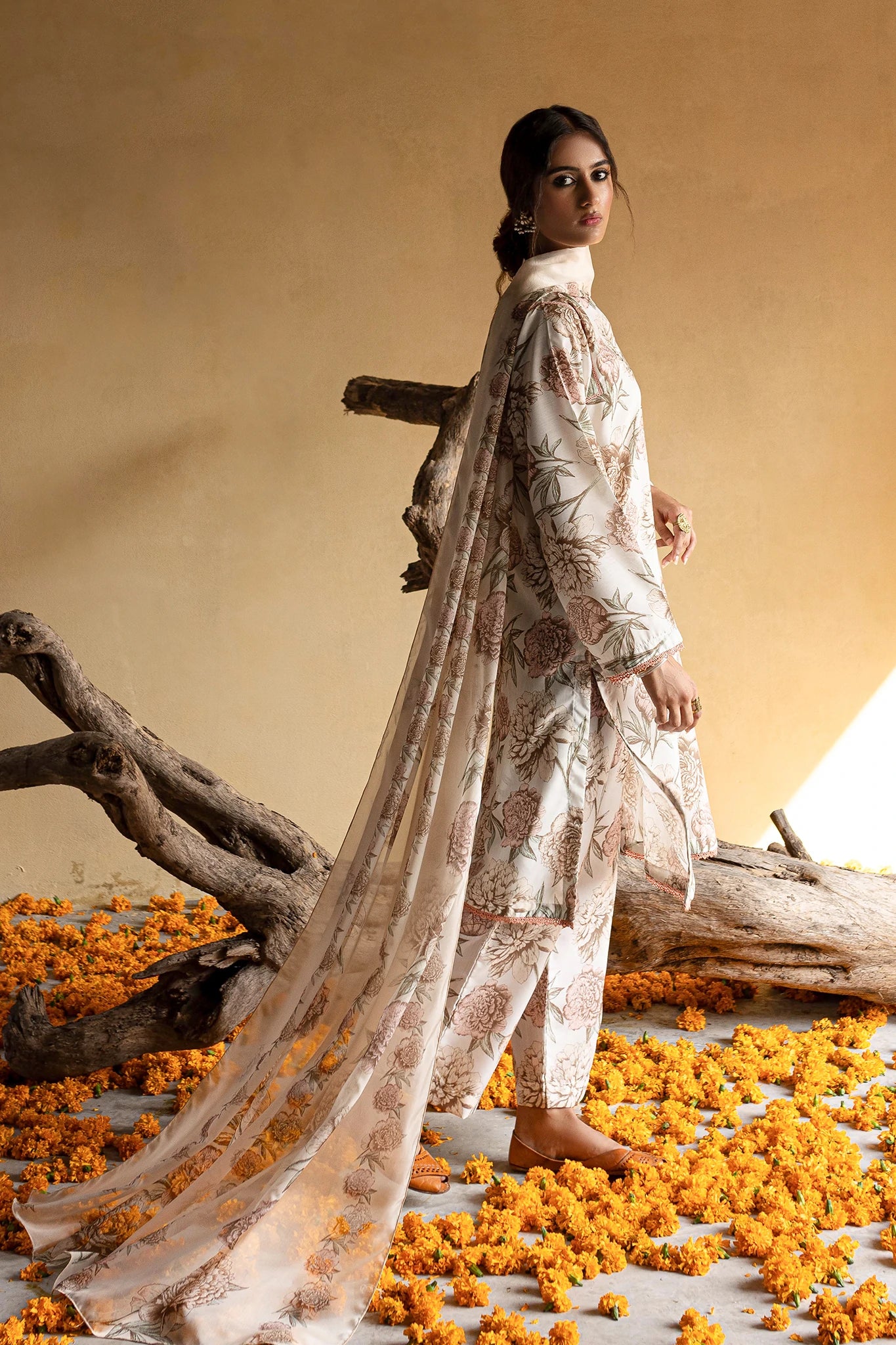 Zarineh - Image 7